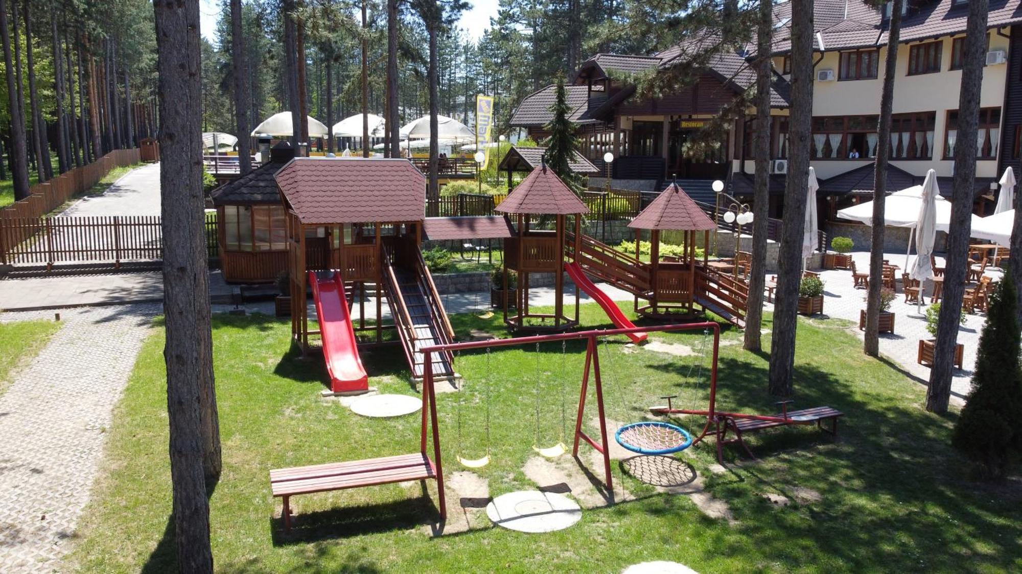 Hotel Zlatiborska Noc Ужице Экстерьер фото