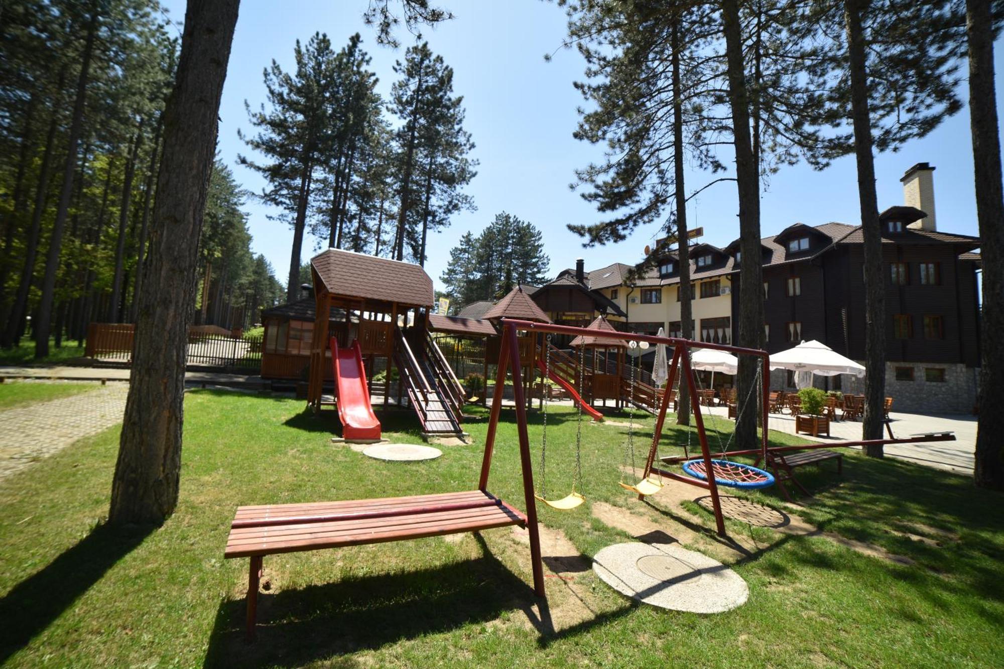 Hotel Zlatiborska Noc Ужице Экстерьер фото